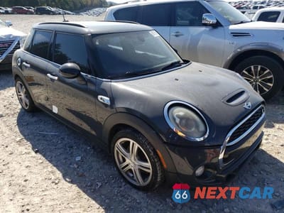 Czwarte zdjęcie samochodu z boku: 2015 MINI COOPER S VIN:WMWXU3C53F2B65856 - miniatura