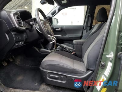 Zdjęcie 7 z 12 samochodu: 2021 TOYOTA TACOMA TRD SPORT VIN:3TYCZ5AN6MT041699 - miniatura