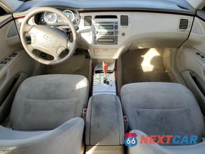 Zdjęcie 8 z 12 samochodu: 2007 HYUNDAI AZERA SE VIN:KMHFC46F27A183132 - miniatura