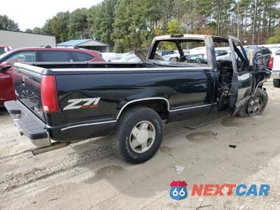 Trzecie zdjęcie samochodu z tyłu: 1997 GMC SIERRA K1500 VIN:1GTEK14R6VE539148 - miniatura