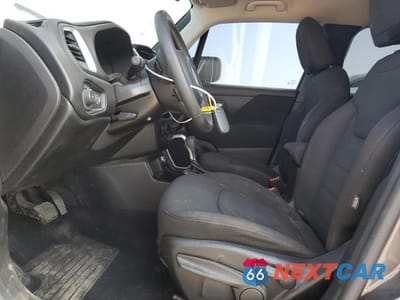Zdjęcie 7 z 14 samochodu: 2020 JEEP RENEGADE LATITUDE VIN:ZACNJAB14LPK91306 - miniatura