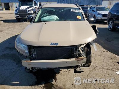 Piąte zdjęcie samochodu w środku: 2017 JEEP COMPASS SPORT VIN:1C4NJDBB2HD143593 - miniatura