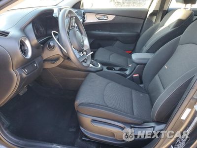Zdjęcie 7 z 15 samochodu: 2022 KIA FORTE FE VIN:3KPF24AD1NE462160 - miniatura