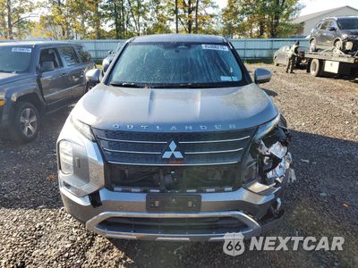 Piąte zdjęcie samochodu w środku: 2024 MITSUBISHI OUTLANDER SE VIN:JA4J4VA88RZ017156 - miniatura