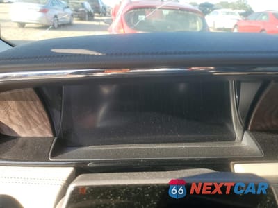 Zdjęcie 9 z 14 samochodu: 2023 LINCOLN NAVIGATOR L RESERVE VIN:5LMJJ3LG3PEL01234 - miniatura