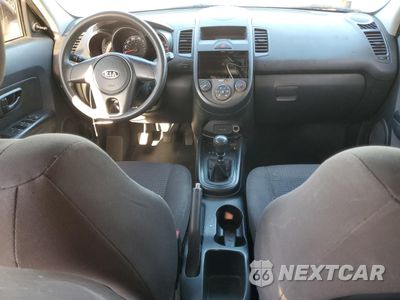 Zdjęcie 8 z 14 samochodu: 2011 KIA SOUL VIN:KNDJT2A14B7714366 - miniatura