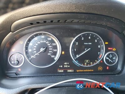 Zdjęcie 9 z 12 samochodu: 2017 BMW X3 SDRIVE28I VIN:5UXWZ7C57H0U45510 - miniatura