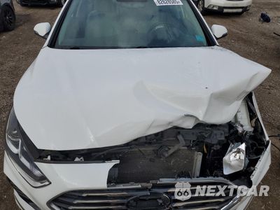 Zdjęcie 11 z 12 samochodu: 2018 HYUNDAI SONATA SPORT VIN:5NPE34AF2JH653344 - miniatura
