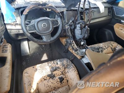 Zdjęcie 8 z 14 samochodu: 2017 VOLVO XC90 T6 VIN:YV4A22PK1H1133452 - miniatura