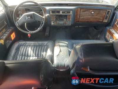 Zdjęcie 8 z 12 samochodu: 1989 CADILLAC BROUGHAM VIN:1G6DW51Y4KR733171 - miniatura