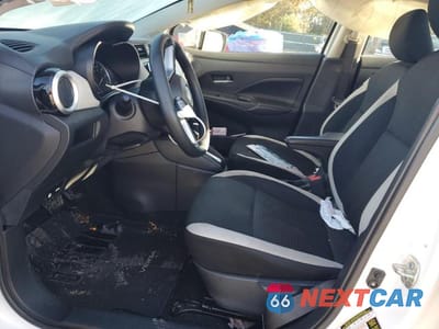 Zdjęcie 7 z 11 samochodu: 2020 NISSAN VERSA SV VIN:3N1CN8EV3LL858977 - miniatura