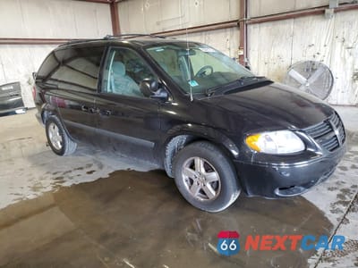 Czwarte zdjęcie samochodu z boku: 2006 DODGE CARAVAN SXT VIN:1D4GP45R66B535410 - miniatura