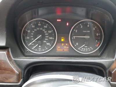 Zdjęcie 9 z 12 samochodu: 2011 BMW 328 XI SULEV VIN:WBAPK5C5XBA659372 - miniatura