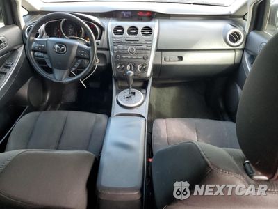 Zdjęcie 8 z 13 samochodu: 2010 MAZDA CX-7 VIN:JM3ER2W51A0346674 - miniatura