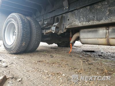 Zdjęcie 11 z 14 samochodu: 2007 GMC NEW SIERRA C3500 VIN:1GDJC34U37E176558 - miniatura