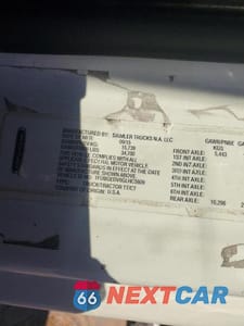 Zdjęcie 10 z 10 samochodu: 2016 FREIGHTLINER CASCADIA 125 SEMI TRUCK VIN:1FUBGEDV6GLHC5609 - miniatura