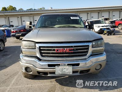 Piąte zdjęcie samochodu w środku: 2003 GMC SIERRA K1500 HEAVY DUTY VIN:1GTGK13U53F237307 - miniatura