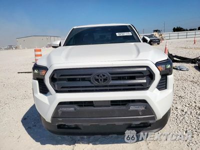 Piąte zdjęcie samochodu w środku: 2025 TOYOTA TACOMA DOUBLE CAB VIN:3TMKB5FN5SM049066 - miniatura