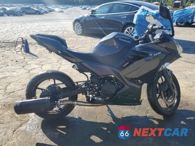 2023 KAWASAKI EX400 JKAEXKH18PDAP6270 - główne zdjęcie licytacji z USA - miniatura