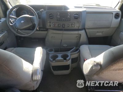 Zdjęcie 8 z 15 samochodu: 2011 FORD ECONOLINE E350 SUPER DUTY WAGON VIN:1FBSS3BL0BDA29056 - miniatura