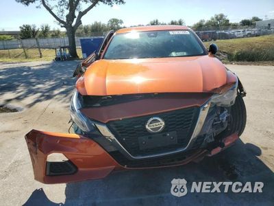 Piąte zdjęcie samochodu w środku: 2022 NISSAN ALTIMA SR VIN:1N4BL4CV8NN334825 - miniatura