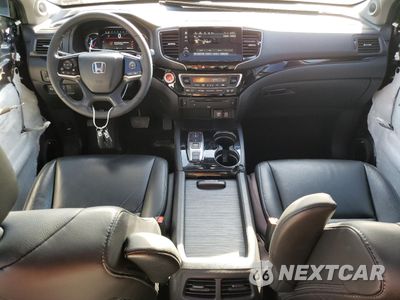Zdjęcie 8 z 15 samochodu: 2019 HONDA PILOT TOURING VIN:5FNYF6H94KB074548 - miniatura
