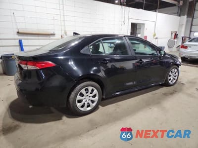 Trzecie zdjęcie samochodu z tyłu: 2024 TOYOTA COROLLA LE VIN:5YFB4MDE8RP186481 - miniatura
