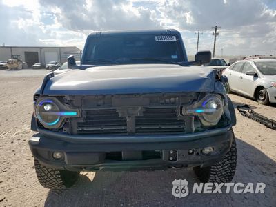 Piąte zdjęcie samochodu w środku: 2023 FORD BRONCO BASE VIN:1FMEE5DP3PLB54248 - miniatura