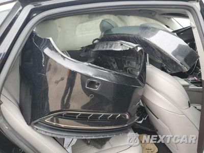 Zdjęcie 10 z 12 samochodu: 2015 HYUNDAI GENESIS 3.8L VIN:KMHGN4JE1FU060786 - miniatura