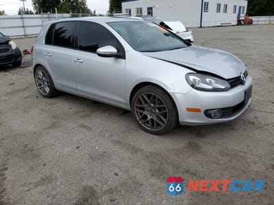 Czwarte zdjęcie samochodu z boku: 2011 VOLKSWAGEN GOLF VIN:WVWNM7AJ3BW026148 - miniatura