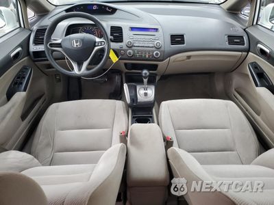 Zdjęcie 8 z 12 samochodu: 2011 HONDA CIVIC LX VIN:19XFA1F53BE048439 - miniatura