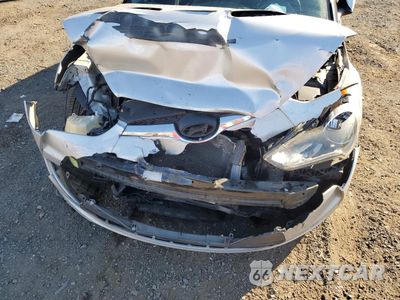 Zdjęcie 12 z 15 samochodu: 2013 HYUNDAI VELOSTER VIN:KMHTC6AD9DU086279 - miniatura