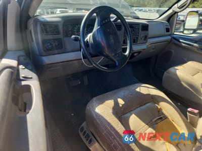 Zdjęcie 8 z 14 samochodu: 1999 FORD F250 SUPER DUTY VIN:1FTNX21F0XEB02380 - miniatura