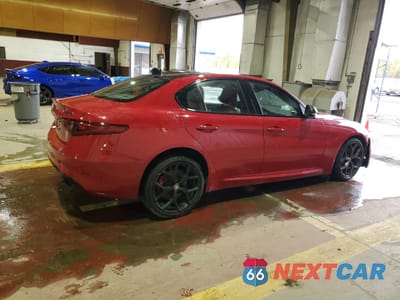 Trzecie zdjęcie samochodu z tyłu: 2020 ALFA ROMEO GIULIA TI VIN:ZARFANBN7L7631987 - miniatura