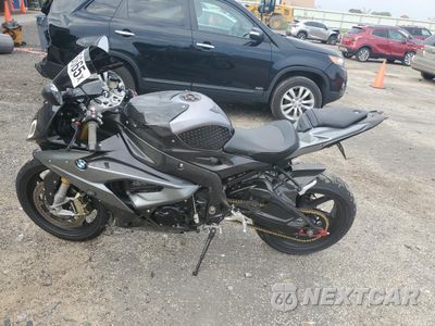 Trzecie zdjęcie samochodu z tyłu: 2017 BMW S 1000 RR VIN:WB10D6001HZ709581 - miniatura