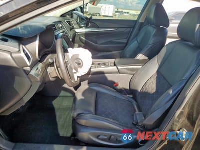 Zdjęcie 7 z 15 samochodu: 2017 NISSAN MAXIMA 3.5S VIN:1N4AA6AP2HC433013 - miniatura