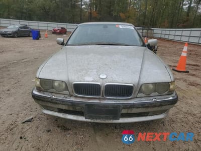 Piąte zdjęcie samochodu w środku: 2001 BMW 740 IL VIN:WBAGH83441DP28836 - miniatura