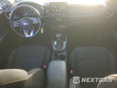 Zdjęcie 8 z 14 samochodu: 2019 KIA FORTE GT LINE VIN:3KPF34AD3KE127278 - miniatura
