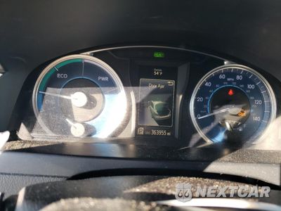 Zdjęcie 9 z 13 samochodu: 2015 TOYOTA CAMRY HYBRID VIN:4T1BD1FK2FU165864 - miniatura