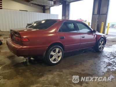 Trzecie zdjęcie samochodu z tyłu: 1999 TOYOTA CAMRY CE VIN:4T1BG22K5XU592850 - miniatura