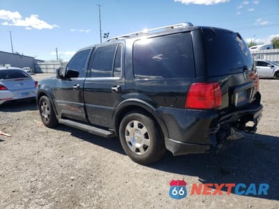 Drugie zdjęcie samochodu z przodu: 2004 LINCOLN NAVIGATOR VIN:5LMFU28R94LJ26836 - miniatura