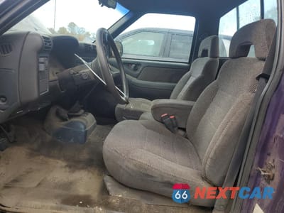 Zdjęcie 7 z 15 samochodu: 1994 CHEVROLET S TRUCK S10 VIN:1GCDT14Z0RK145841 - miniatura