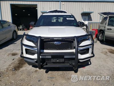 Piąte zdjęcie samochodu w środku: 2021 FORD EXPLORER POLICE INTERCEPTOR VIN:1FM5K8AB5MGA17836 - miniatura