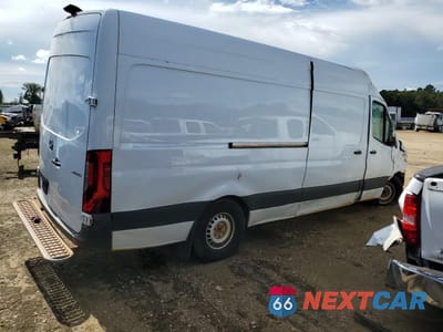 Trzecie zdjęcie samochodu z tyłu: 2021 MERCEDES-BENZ SPRINTER 2 VIN:W1Y4DCHY2MT071072 - miniatura