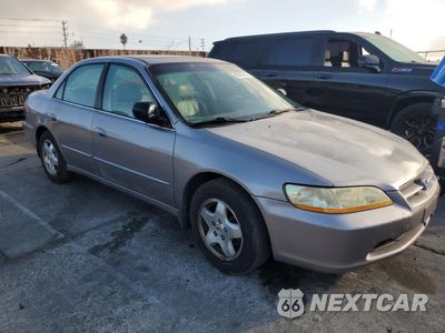 Czwarte zdjęcie samochodu z boku: 2000 HONDA ACCORD EX VIN:1HGCG1655YA011794 - miniatura