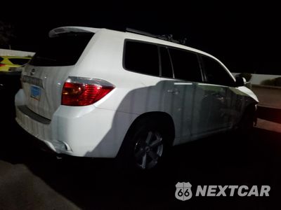 Trzecie zdjęcie samochodu z tyłu: 2010 TOYOTA HIGHLANDER VIN:5TDZK3EHXAS001477 - miniatura