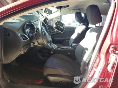 Zdjęcie 7 z 12 samochodu: 2015 CHRYSLER 200 LIMITED VIN:1C3CCCAB5FN737779 - miniatura