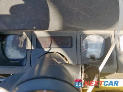 Zdjęcie 9 z 12 samochodu: 1992 JEEP WRANGLER / YJ S VIN:2J4FY19P1NJ537426 - miniatura