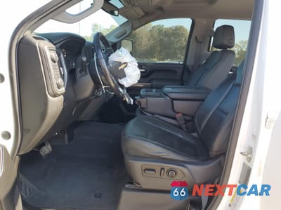 Zdjęcie 7 z 13 samochodu: 2020 CHEVROLET SILVERADO K2500 HEAVY DUTY LTZ VIN:1GC4YPEY2LF259480 - miniatura