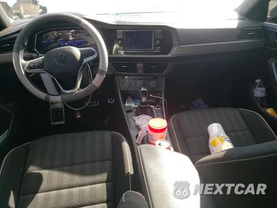 Zdjęcie 8 z 12 samochodu: 2023 VOLKSWAGEN JETTA SPOR VIN:3VWBM7BU1PM041019 - miniatura